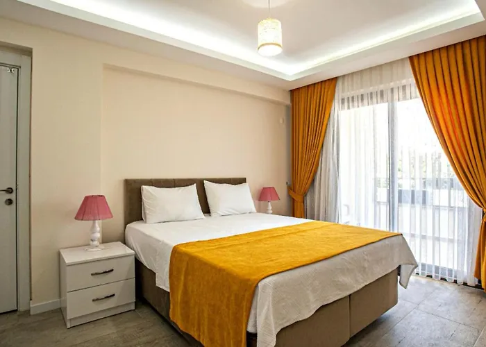 3 Bedroom - Close To The Center