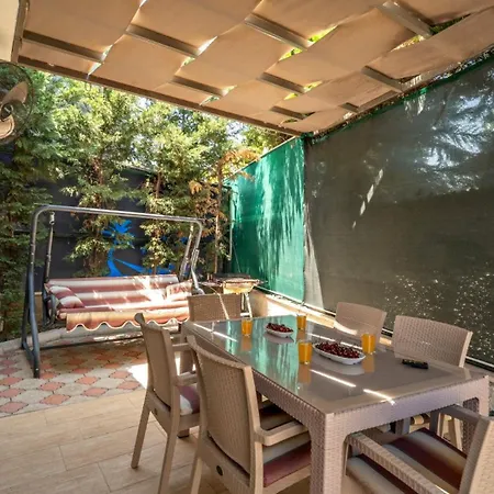 Fethiye 3 Bedroom Villa - Close To The Center *