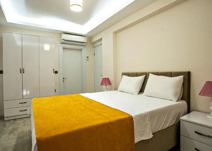 3 Bedroom - Close To The Center Villa